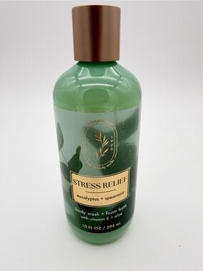 Bath & Body Works Aromatherapy Stress Relief Body Wash + Foam Bath